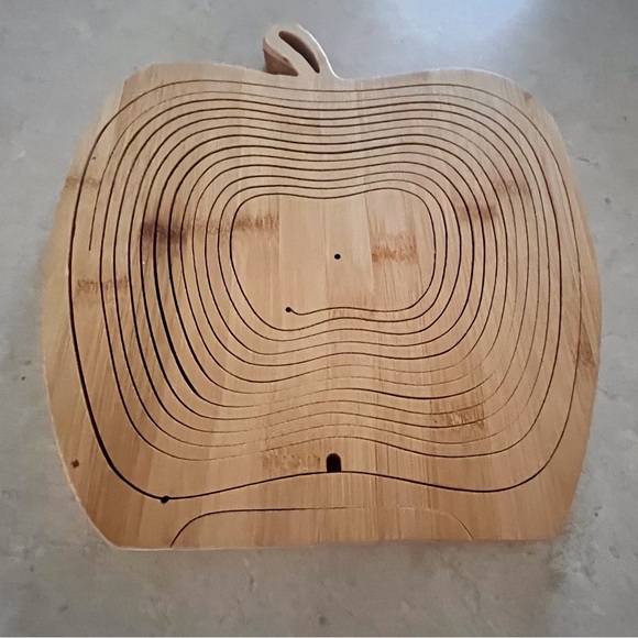 Bonnie and Pop Collapsible Fruit Basket - Picture 9 of 10